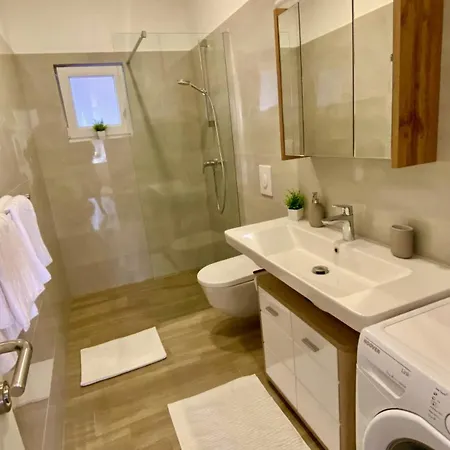 Appartement Mali Dom Vodice